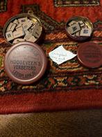 2 Blikjes Letters Hoogeveens verbeterd Leesplankje, Ophalen of Verzenden, Overige thema's