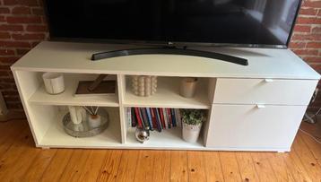 IKEA Kast 2 maanden oud. Nieuwstaat 