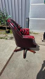 Originele Chesterfield oxblood leren  captain chair, Ophalen