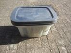 2 Grote kunststof opbergbakken (55x36x35 cm) met deksel, Doe-het-zelf en Verbouw, Kratten en Dozen, Gebruikt, 50 tot 75 cm, Bak of Kist