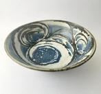 Keramische Schaal gesigneerd, Verzenden