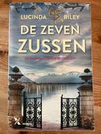 De Zeven Zussen - Lucinda Riley, Ophalen of Verzenden, Zo goed als nieuw, Nederland