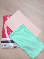 6x rekbare boekenkaft A4 - gebruikt en NIEUW, Diversen, Schoolbenodigdheden, Ophalen of Verzenden, Nieuw