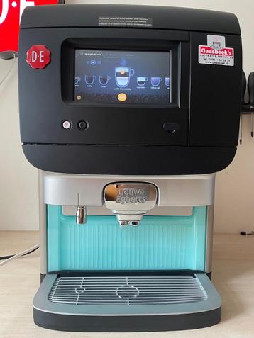 Douwe Egberts Cafitesse Excellence Compact Touch met choco beschikbaar voor biedingen