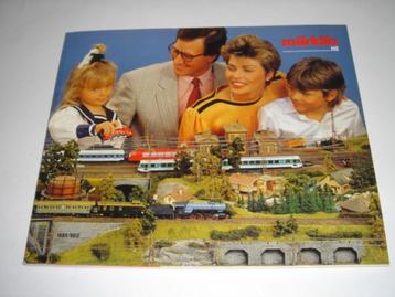 Märklin Catalogus 1989-1990 beschikbaar voor biedingen