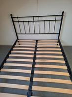 Retro/Classic bedframe 140x200 inclusief lattenbodem, Ophalen, Gebruikt, Zwart, Tweepersoons