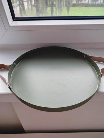 Decoratieve blad beschikbaar voor biedingen