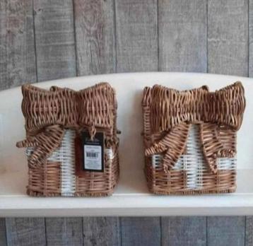 Nieuwe Rivièra Maison 2 stuks rattan Désir Candle holders beschikbaar voor biedingen