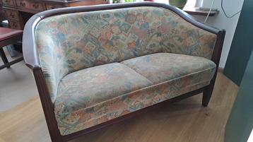2pers Bank + 2 stoelen,  beschikbaar voor biedingen