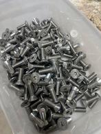 M10x30 verzonken rvs, Ophalen of Verzenden, Zo goed als nieuw, Schroeven, Rvs