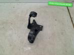 WATERPOMP steun Audi Q3 (8UB / 8UG) (5Q0121093EK), Gebruikt, Audi