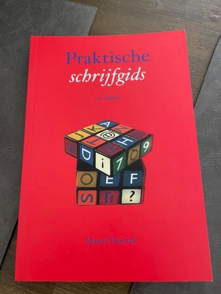 Praktische schrijfgids - Marcel Heerink, Boeken, Studieboeken en Cursussen, Zo goed als nieuw, HBO, Beta, Ophalen of Verzenden