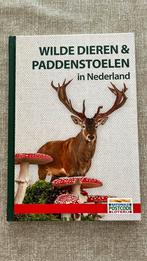 Wilde dieren en paddestoelen in Nederland, Ophalen of Verzenden, Zo goed als nieuw, Natuur algemeen