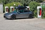 TE HUUR: OG Tesla Model 3 dakdragers + 580 liter dakkoffer, Auto diversen, Dakdragers, Ophalen, Zo goed als nieuw