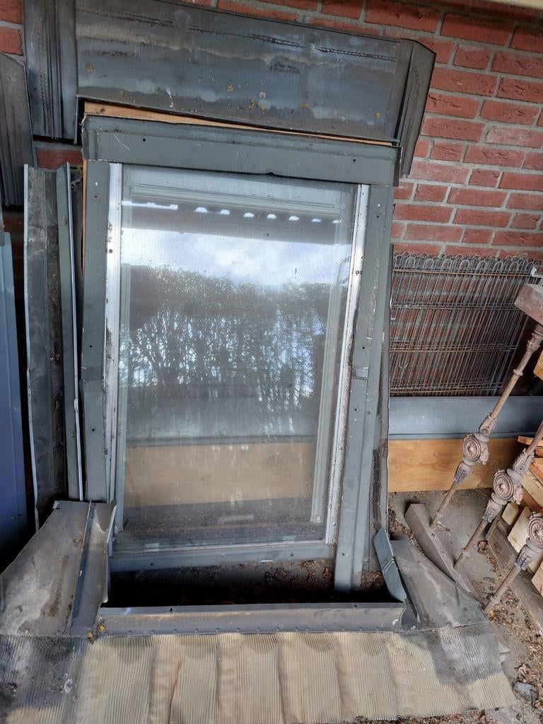 Fakro dakraam 120x78cm compleet, Ophalen, Minder dan 80 cm, Dakraam, 80 tot 120 cm