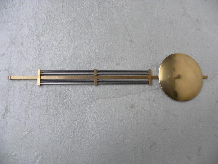 Slinger nieuwe serie 222, Antiek en Kunst, Antiek | Klokken, Ophalen of Verzenden