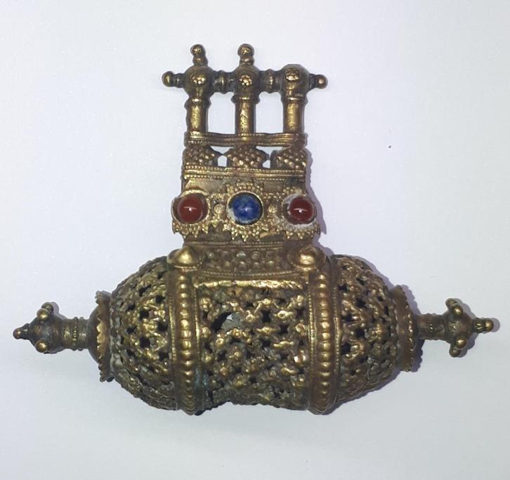 Antieke religieuze hanger koper, Antiek en Kunst, Antiek | Koper en Brons, Koper, Ophalen of Verzenden