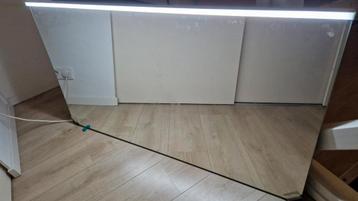 Nieuwe badkamerspiegel met verlichting/ledstrip - 120x65cm beschikbaar voor biedingen