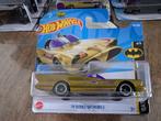 06 - Batman - TV Series Batmobile - HW - Goud - Nieuw, Hobby en Vrije tijd, Modelauto's | Overige schalen, Ophalen, Nieuw, Auto