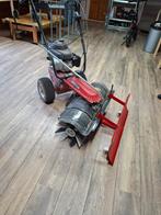 Professionele veegmachine met weinig draaiuren, Ophalen, Zo goed als nieuw