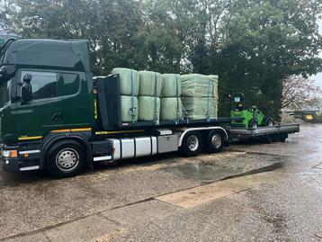 Midibalen voordroog beschikbaar voor biedingen