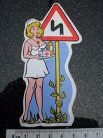 sticker verkeersbord scherpe bochten babe zuster pin-up, Verzamelen, Auto of Motor, Zo goed als nieuw, Verzenden