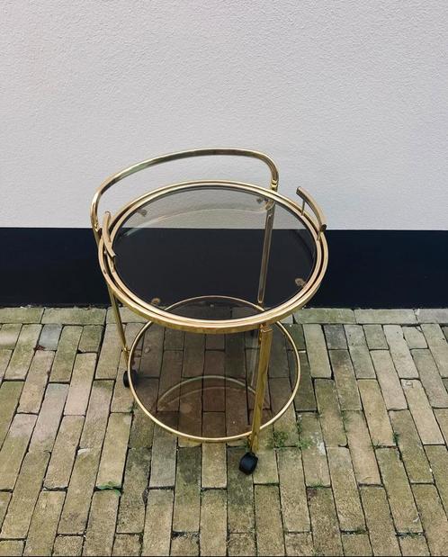vintage messing barcart met rookglas, Huis en Inrichting, Tafels | Bijzettafels, Zo goed als nieuw, Rond, 60 cm of meer, Minder dan 55 cm