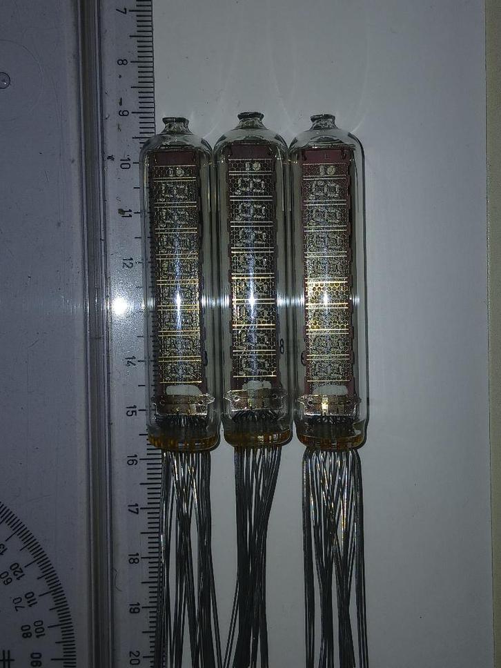 Vintage IV-21 VFD buisjes (NOS)., Hobby en Vrije tijd, Elektronica-componenten, Nieuw, Ophalen of Verzenden