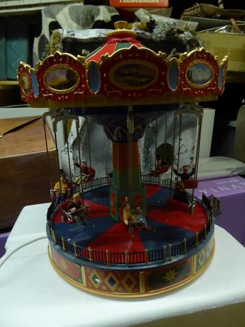 Lemax Kerstdorp Roatering Item  --The sky swing beschikbaar voor biedingen