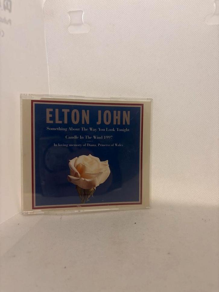 Elton John - Something About The Way You Look Tonight CD, Cd's en Dvd's, Cd's | Overige Cd's, Zo goed als nieuw, Ophalen of Verzenden