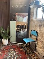 Vintage Industriële Schoolstoel – Blauw Metaal met Karakter, Antiek en Kunst, Ophalen