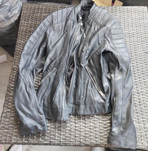 leren jasje van H en M, Kleding | Dames, Jasjes, Kostuums en Pakken, Zo goed als nieuw, Jasje, Maat 36 (S), Zwart, Ophalen of Verzenden