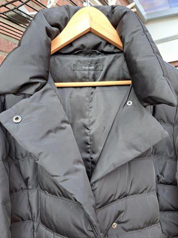 Mooie dames winterjas mt 44 nog als nieuw beschikbaar voor biedingen