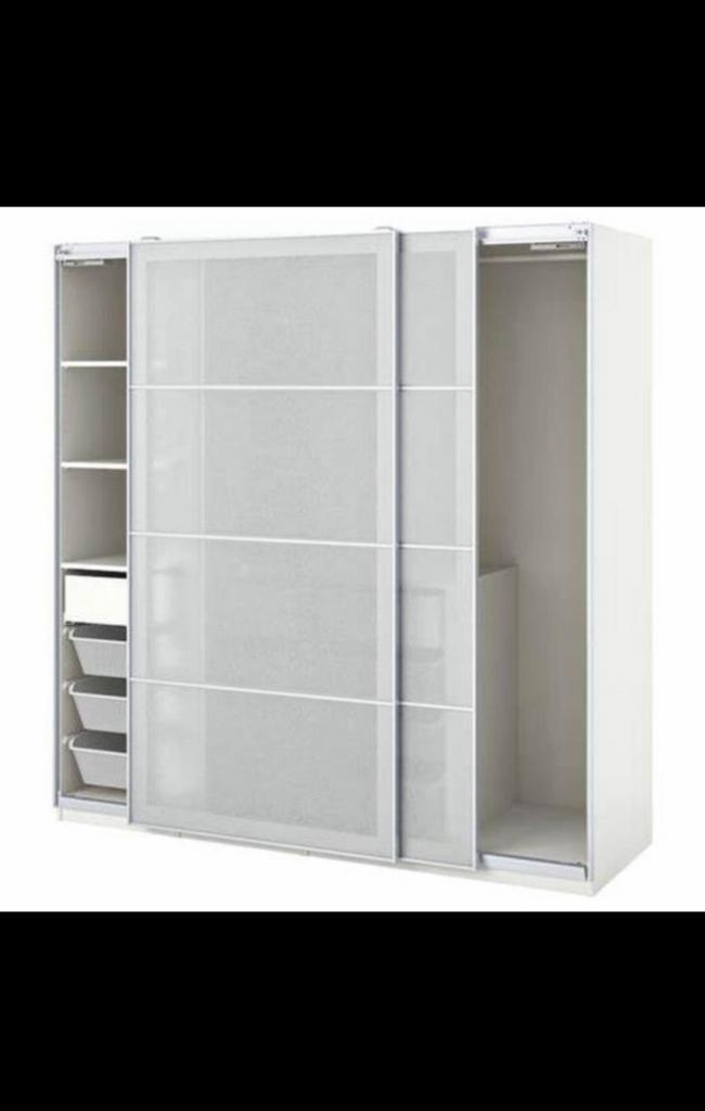 IKEA PAX kledingkast – wit met schuifdeuren (2m x 2,35m), Huis en Inrichting, Kasten | Kledingkasten, Gebruikt, 200 cm of meer