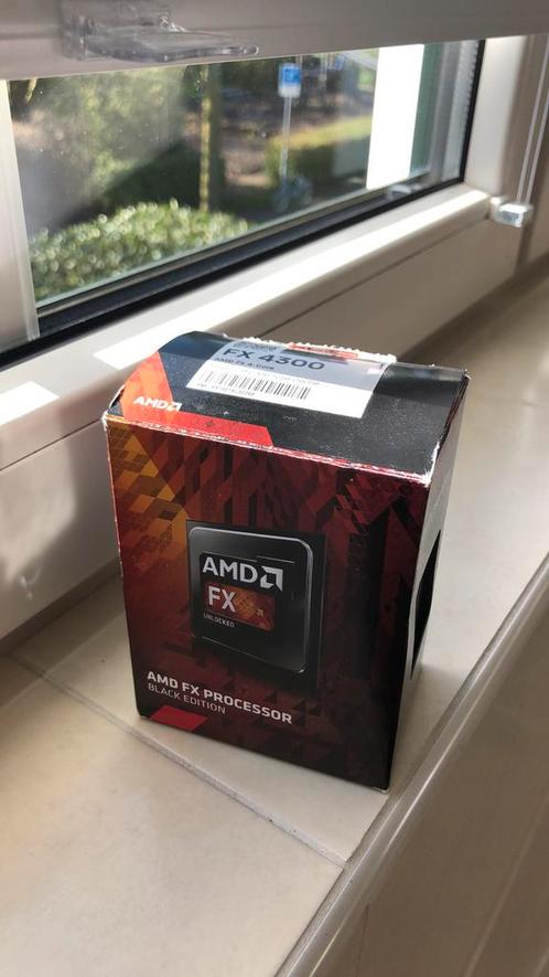 AMD FX-4300 AM3+ incl. Heatsink en fan., Computers en Software, Processors, Gebruikt, 4-core, 3 tot 4 Ghz, Ophalen of Verzenden