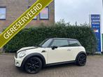 MINI Mini 1.6 Cooper Pepper Climate C, Elec.Pakket, Lmv! WOE, Voorwielaandrijving, Gebruikt, Zwart, 4 cilinders