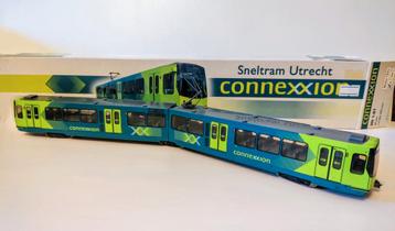 Halling Connexxion Tram Utrecht compleet 2 motoren H0 Bieden