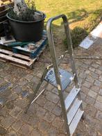 Trapje 3 treden met bordes, Doe-het-zelf en Verbouw, Ladders en Trappen, Ophalen, Gebruikt, Minder dan 2 meter