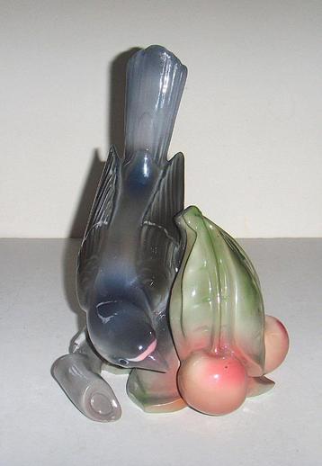 Antiek Porseleinen beeld vogel gesigneerd, C. Nacke ca 1920. beschikbaar voor biedingen