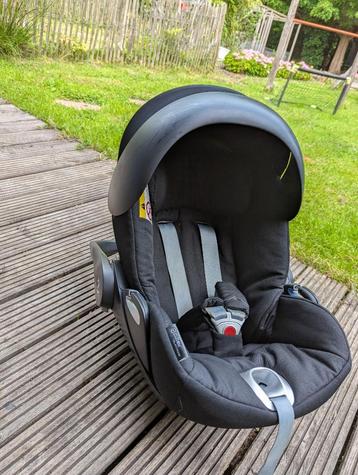 Cybex Newborn autostoeltje + Isofix Base beschikbaar voor biedingen