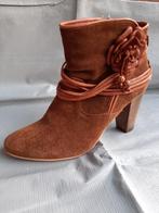 Z.g.a.n Suède cognac kleur lederen enkellaarzen maat 40  🛍, Kleding | Dames, Schoenen, Lage of Enkellaarzen, Ophalen of Verzenden