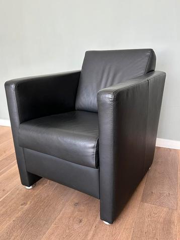 Lederen Stoel / Fauteuil beschikbaar voor biedingen