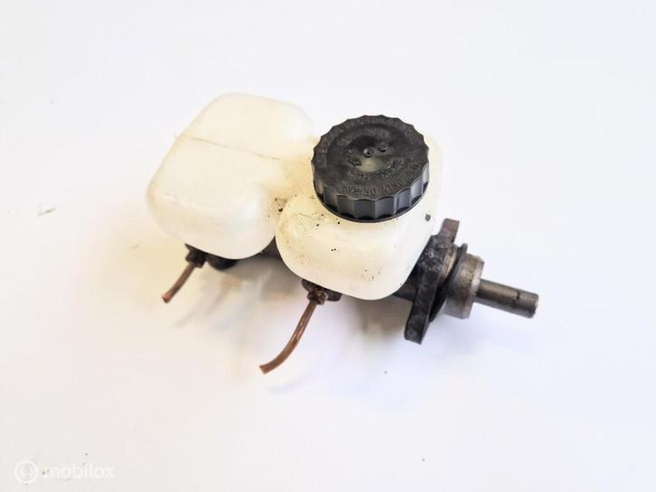 Hoofdremcilinder Volvo 673766 Amazon 142 144 145 164 P1800, Auto-onderdelen, Remmen en Aandrijving, Volvo, Gebruikt, Ophalen of Verzenden