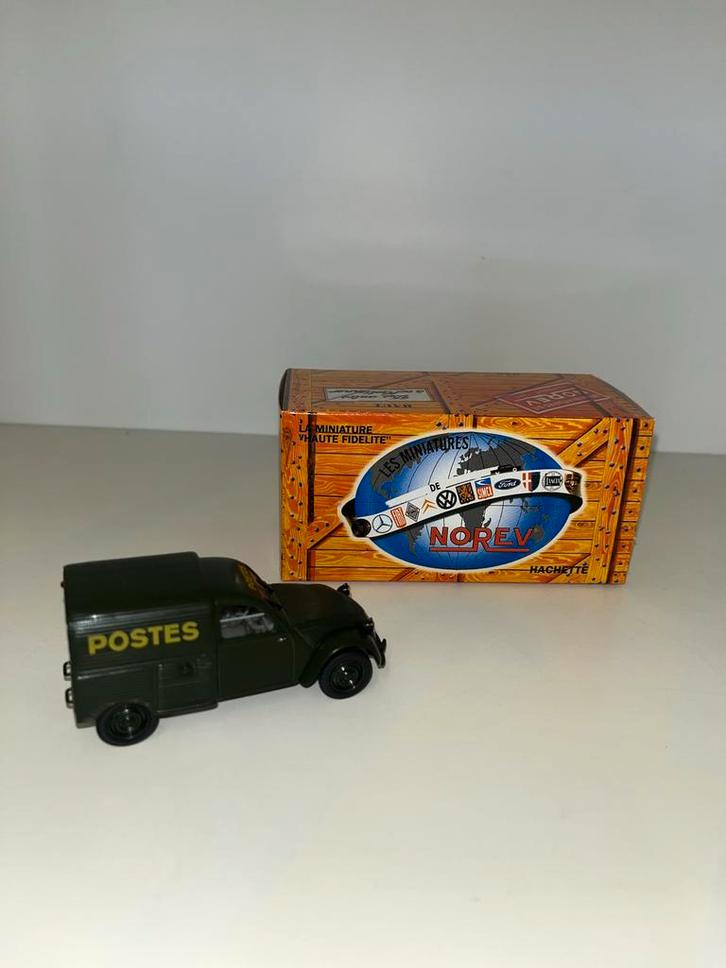 Norev Citroën 2CV Postes, Hobby en Vrije tijd, Modelauto's | 1:43, Zo goed als nieuw, Auto, Norev, Ophalen of Verzenden