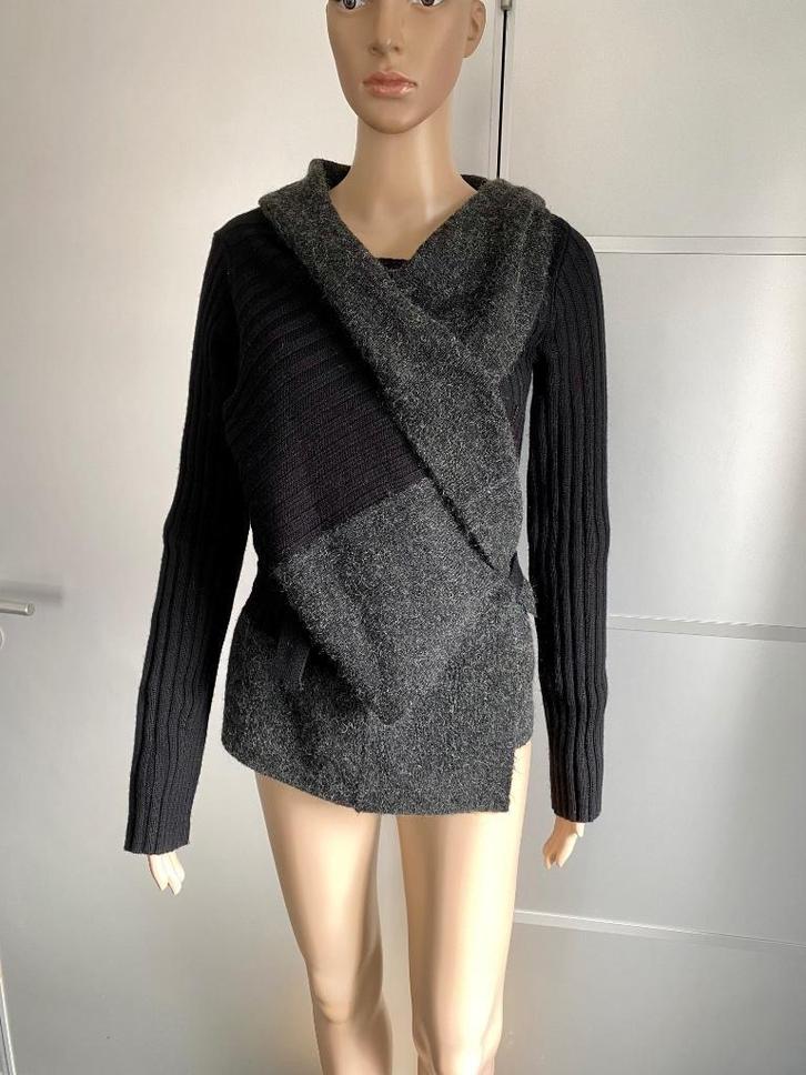 J84 Transfer maat M=38/40 apart wollen overslag-vest zwart, Kleding | Dames, Truien en Vesten, Zo goed als nieuw, Maat 38/40 (M)
