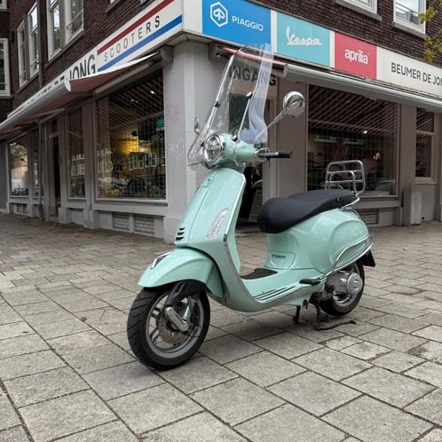 Vespa Primavera 50 Verde – 20/9/2024 – 724 km, Fietsen en Brommers, Scooters | Vespa, Nieuw, Overige modellen, Maximaal 45 km/u
