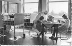 Sneek Sint Antonius Ziekenhuis  Meisjes., Ophalen of Verzenden, 1960 tot 1980, Gelopen, Friesland