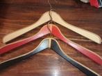 Vintage Kleding Hangers met Leer Bekleed 4 Stuks, Volwassenen, Ophalen of Verzenden, Zo goed als nieuw, Hout