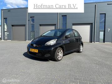 Toyota Aygo 1.0-12V Comfort 5-Deurs Zwart 2010 APK 08/2026 beschikbaar voor biedingen