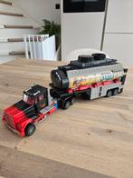 Vintage 90' Optimus Prime met lanceerstation, Verzamelen, Transformers, Overige generaties, Ophalen of Verzenden, Zo goed als nieuw